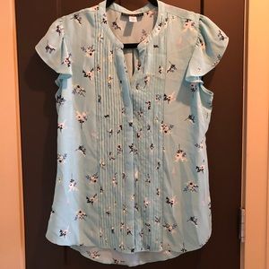 Simply styled floral blouse button down